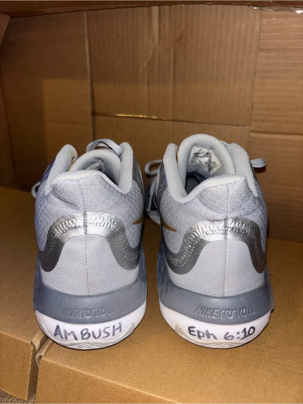 Nike Renew Elevate Metallic Silver